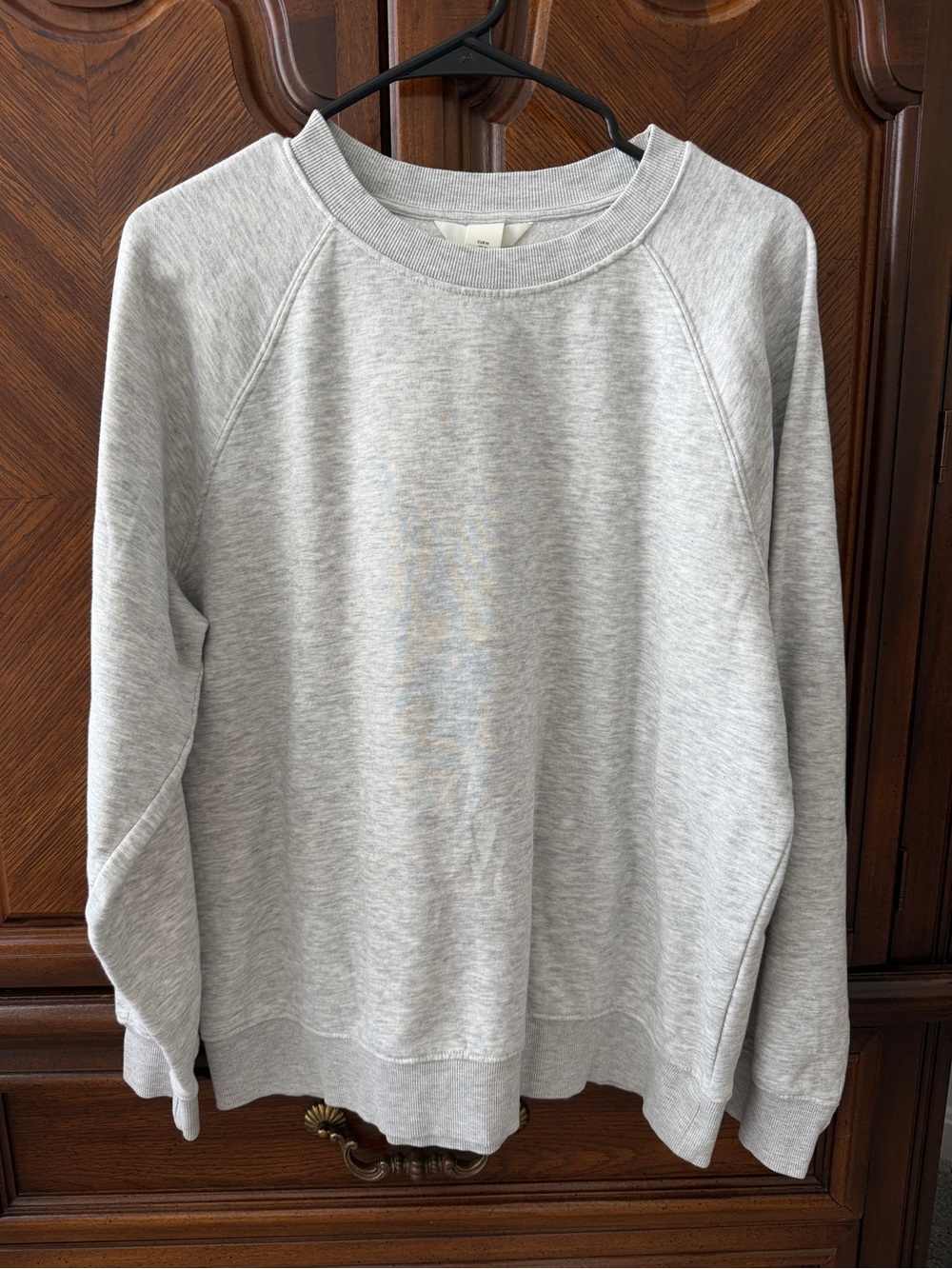 H&M Heather Gray Ribbed Crewneck Sweatshirt